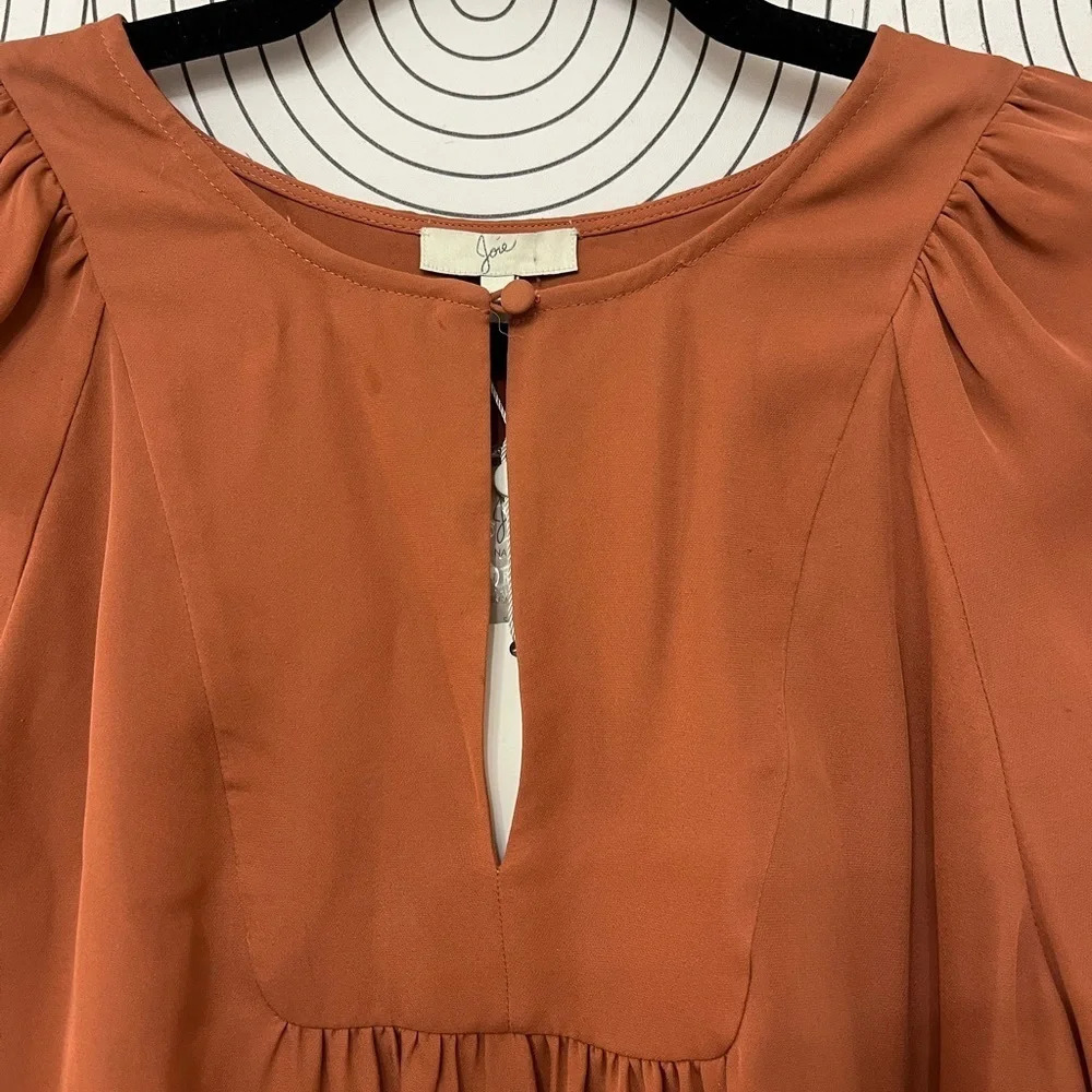 Joie Silk Blouse Burnt Terracotta V-Neck Blouse XS NWT - Picture 8 of 8